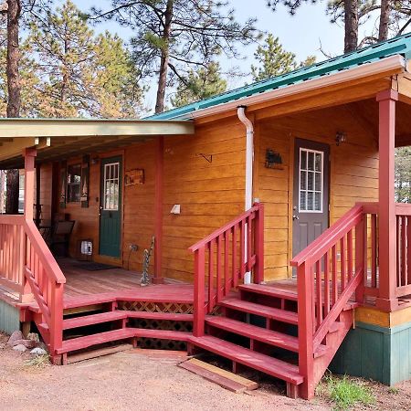 Sally'S Cabin Is A Quaint Two Bedroom Tiny Home Woodland Park Bagian luar foto